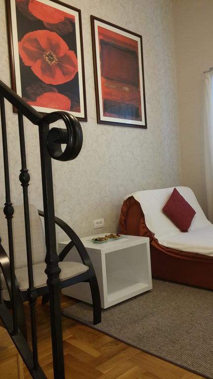 Villa Forest Belgrad Exteriör bild